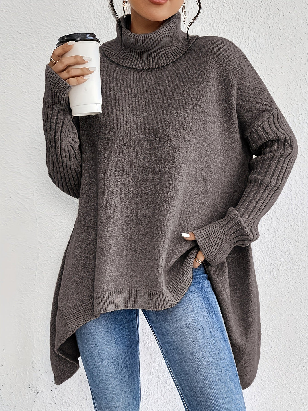 Irina | Oversized Turtleneck Sweater